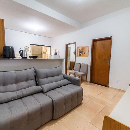 Apartamentos 2 Qtos C/Suite ,Cozinha Completa, Wi-Fi 1Giga, Jr Catito Brasília Buitenkant foto