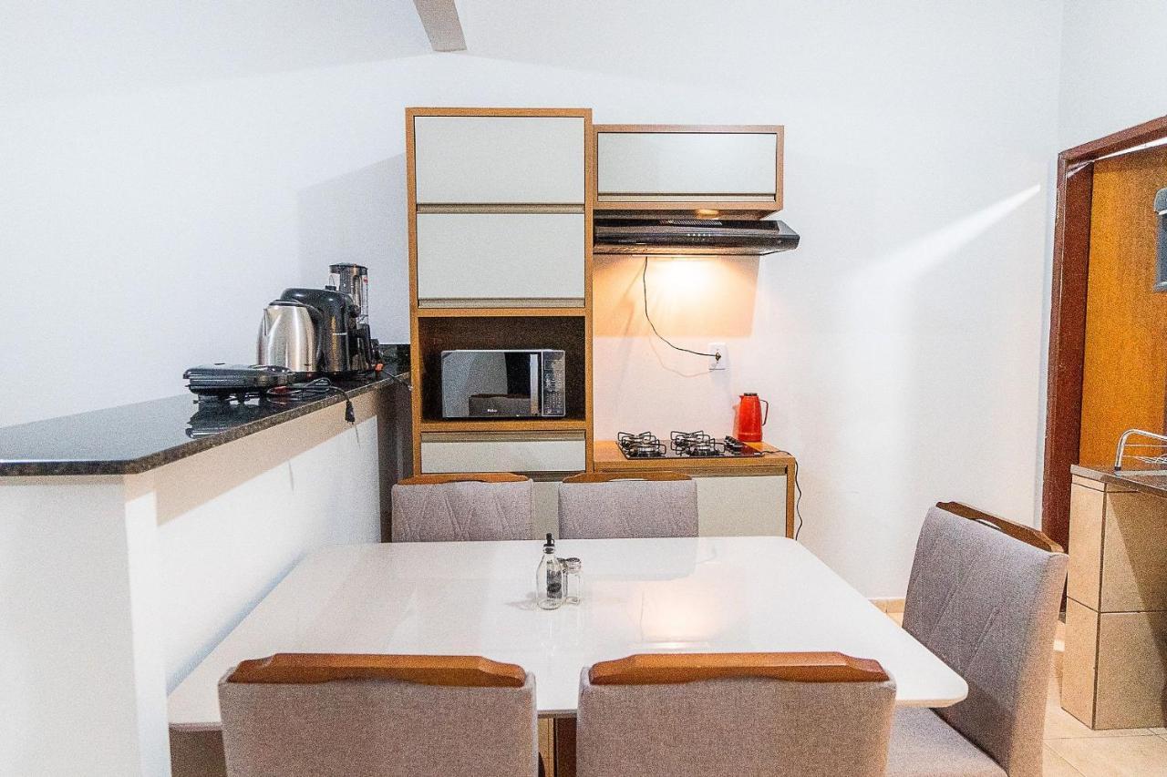 Apartamentos 2 Qtos C/Suite ,Cozinha Completa, Wi-Fi 1Giga, Jr Catito Brasília Buitenkant foto